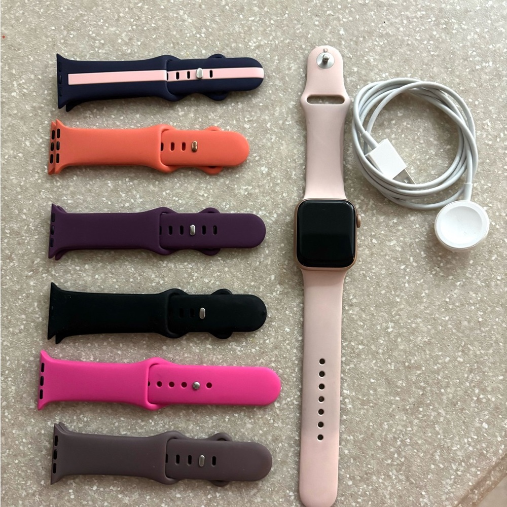 Rose gold apple watch version 9.6.3 model A2353